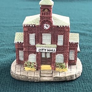 Liberty Falls Americana Collection Vintage City Hall AH84 New